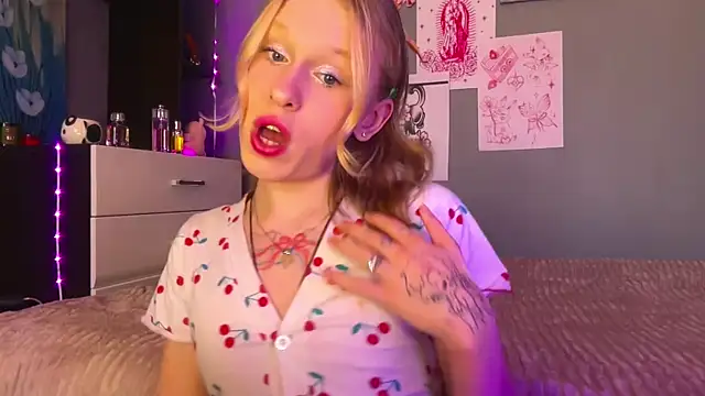 miss barbie111 online show from 04/12/26, 06:27