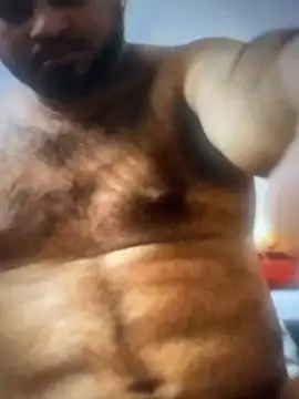 luvis69couple online show from 05/11/26, 03:08