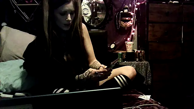 allymoon1369 online show from 04/13/26, 07:01