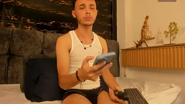 Alhan Twink online show from 02/07/26, 07:22