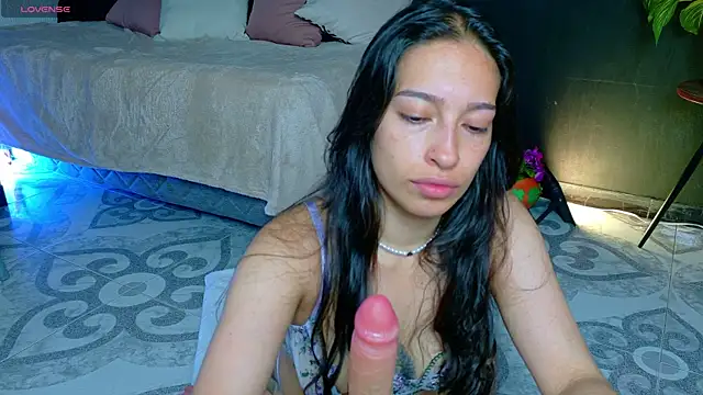 Noaah25  online show from 05/06/26, 03:43