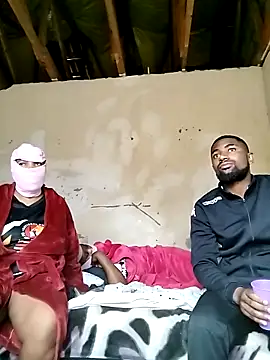 KAT AND DEE online show from 03/03/26, 02:24