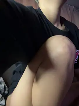 BADBITCHISAKI online show from 04/03/26, 11:16