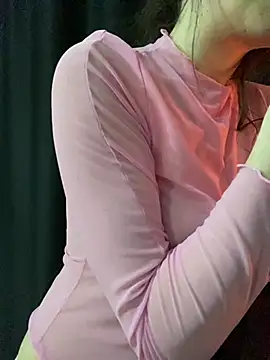 shrie becerlyy0984 online show from 01/15/26, 12:03