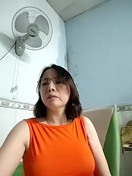 Famrita online show from 02/19/26, 03:42