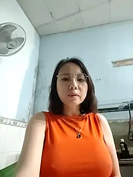 Famrita online show from 02/21/26, 01:07