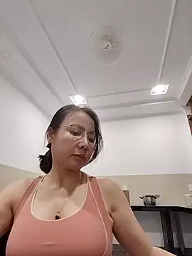 Famrita online show from 03/12/26, 02:32