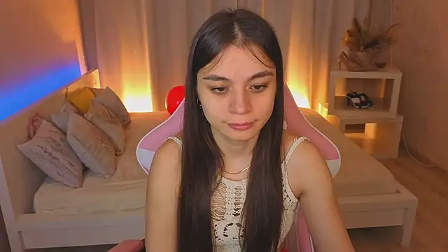 Kim Bless online show from 05/06/26, 01:31
