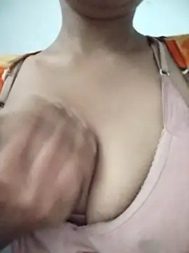 knightqueen12 online show from 02/26/26, 12:43