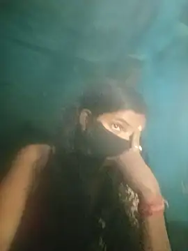 priyasharma899 online show from 04/04/26, 12:39