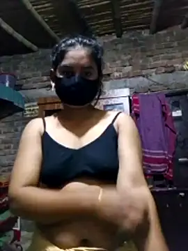 Snapshot of Hot_Sweeti chatting on 03/30/26, 10:33 Hot Sweeti online show from 03/30/26, 10:33