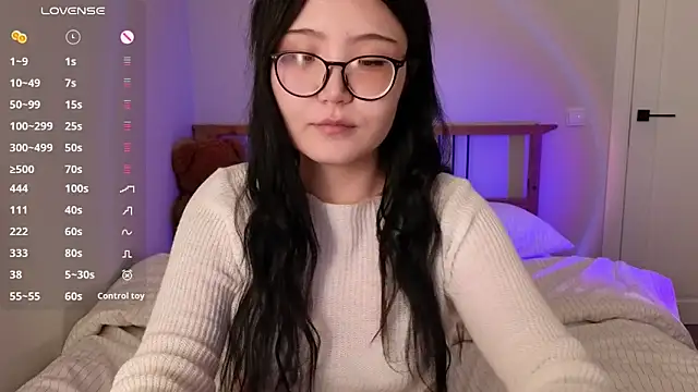 nullgirl online show from 05/18/26, 02:23