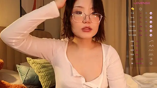 nullgirl online show from 03/01/26, 02:11