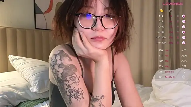 nullgirl online show from 02/26/26, 03:06