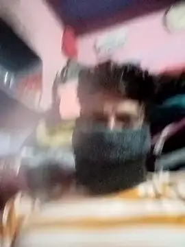 Snapshot of Hairymax_boy chatting on 01/17/26, 03:15 Hairymax boy online show from 01/17/26, 03:15