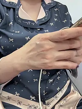 Donna9696 online show from 01/18/26, 06:17