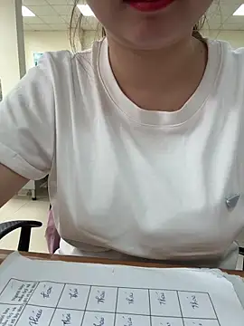 Snapshot of Donna9696 chatting on 04/06/26, 01:12 Donna9696 online show from 04/06/26, 01:12