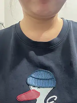 Snapshot of Donna9696 chatting on 04/05/26, 03:02 Donna9696 online show from 04/05/26, 03:02