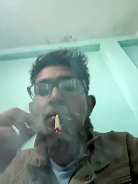 Snapshot of Hornyksg chatting on 02/11/26, 05:18 Hornyksg online show from 02/11/26, 05:18