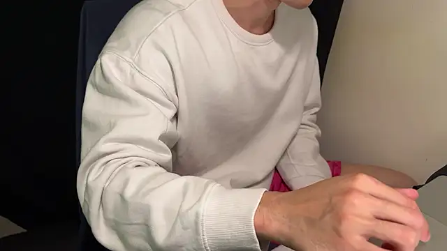 hao105 online show from 02/15/26, 03:44