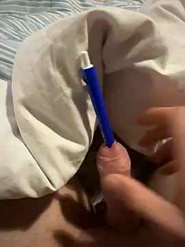 Snapshot of badCecio chatting on 04/09/26, 08:04 badCecio online show from 04/09/26, 08:04