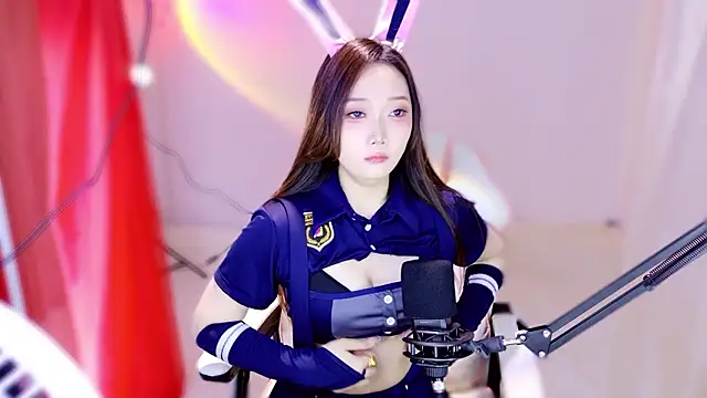 luna-168 online show from 02/06/26, 10:33