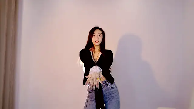 luna-168 online show from 01/15/26, 01:20