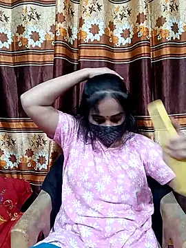 Red-Bird2 online show from 02/19/26, 02:52