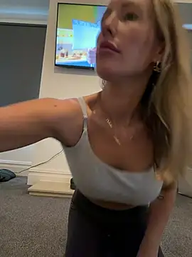 Daisyprin online show from 02/23/26, 01:55