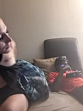 LadySn0w26 online show from 04/09/26, 01:51