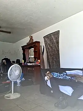 LadySn0w26 online show from 03/21/26, 07:29