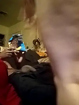 LadySn0w26 online show from 02/03/26, 08:41