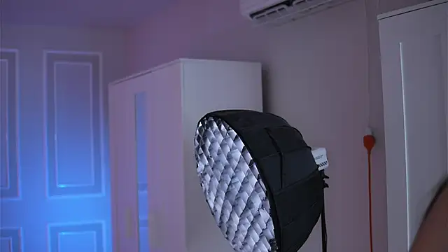 SammiMonroe online show from 04/07/26, 04:14