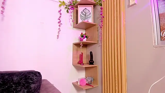 chloe peach  online show from 06/26/26, 02:45