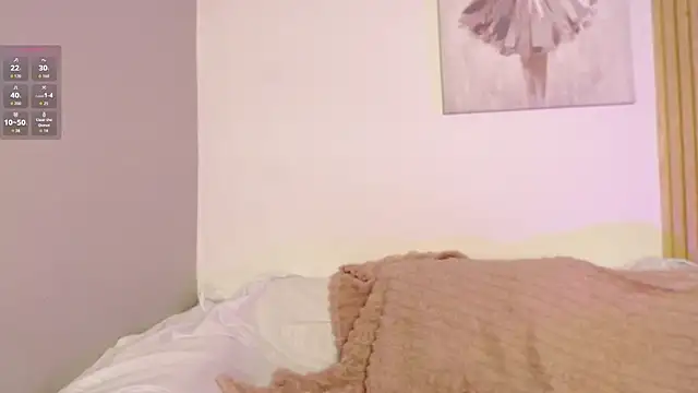 Snapshot of chloe_peach_ chatting on 03/29/26, 12:40 chloe peach online show from 03/29/26, 12:40