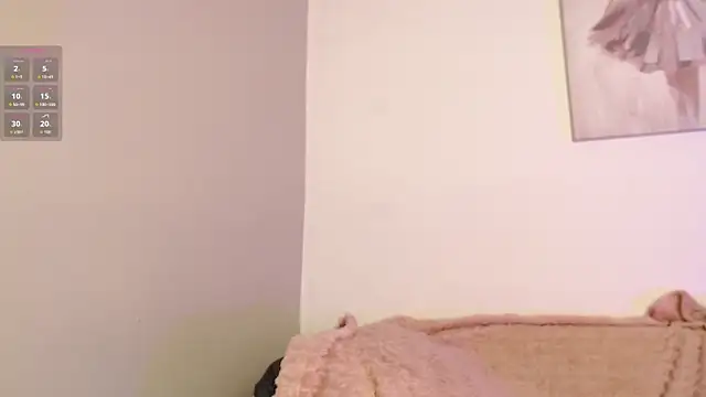 Snapshot of chloe_peach_ chatting on 03/16/26, 12:31 chloe peach online show from 03/16/26, 12:31