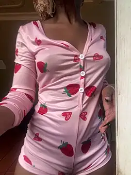 NaughtyShawdy online show from 04/08/26, 06:15