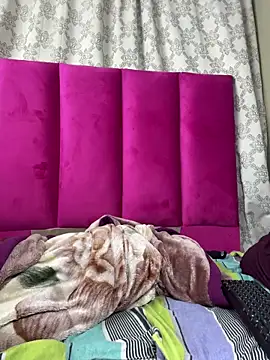 NaughtyShawdy online show from 06/04/26, 10:36