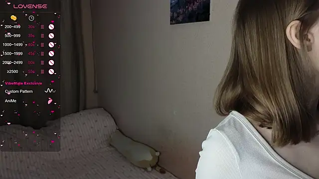 Snapshot of vickky_shy chatting on 01/17/26, 02:31 vickky shy online show from 01/17/26, 02:31