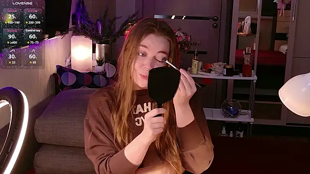 bratwifelina online show from 03/31/26, 10:06