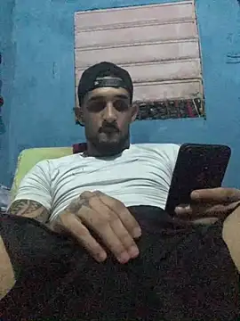 Snapshot of Wicy23 chatting on 06/15/26, 01:28 Wicy23 online show from 06/15/26, 01:28