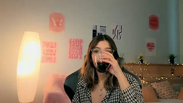 dinnerwithflowers online show from 03/20/26, 01:12