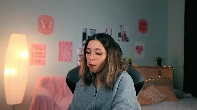 dinnerwithflowers online show from 02/09/26, 01:31