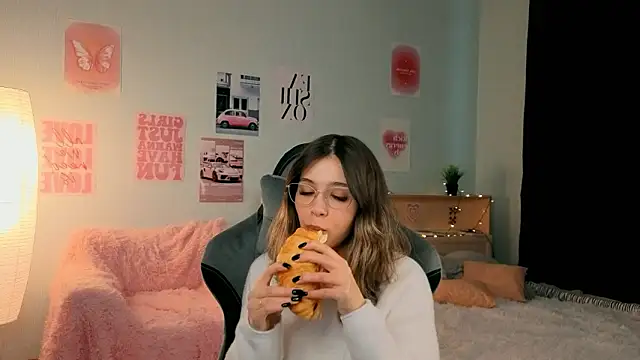 dinnerwithflowers online show from 03/03/26, 01:07