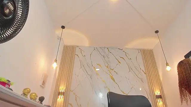 Zoey Taylor07 online show from 05/28/26, 12:00
