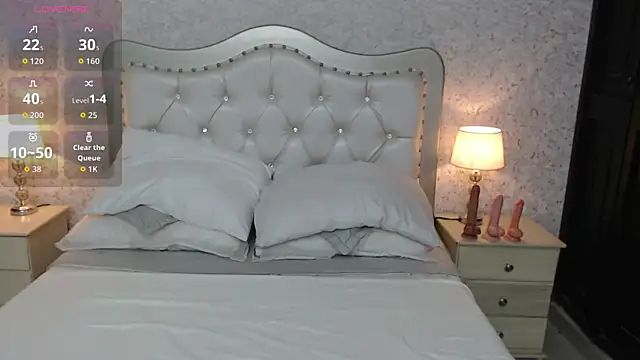 Snapshot of skinny_keily14 chatting on 02/26/26, 11:32 skinny keily14 online show from 02/26/26, 11:32