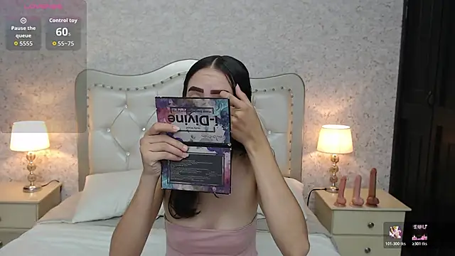 Snapshot of skinny_keily14 chatting on 02/05/26, 11:28 skinny keily14 online show from 02/05/26, 11:28