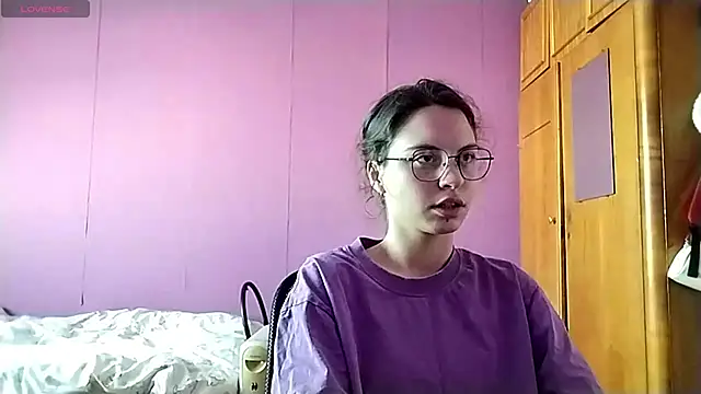 Snapshot of Winiwink chatting on 01/15/26, 05:55 Winiwink online show from 01/15/26, 05:55