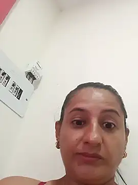 Snapshot of Luna_seductora12 chatting on 02/20/26, 11:45 Luna seductora12 online show from 02/20/26, 11:45