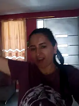 Snapshot of Luna_seductora12 chatting on 02/10/26, 03:33 Luna seductora12 online show from 02/10/26, 03:33